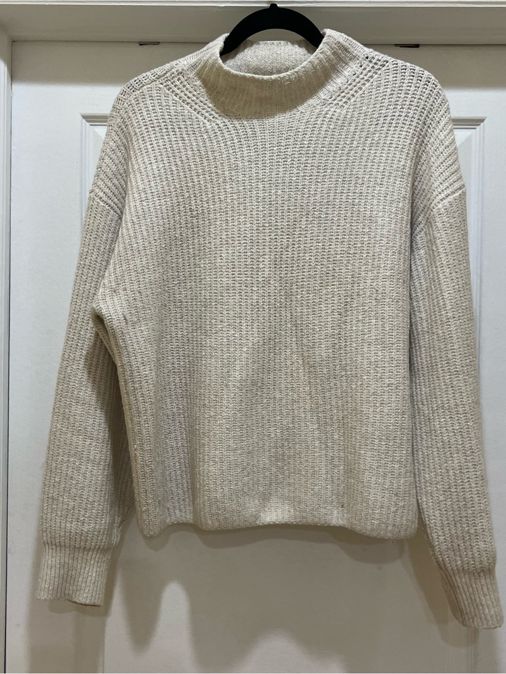 Old Navy SoSoft cropped mock-neck sweater size large tall